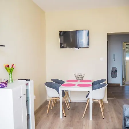 Holiday Apartmanhaz Harkany Exterior photo