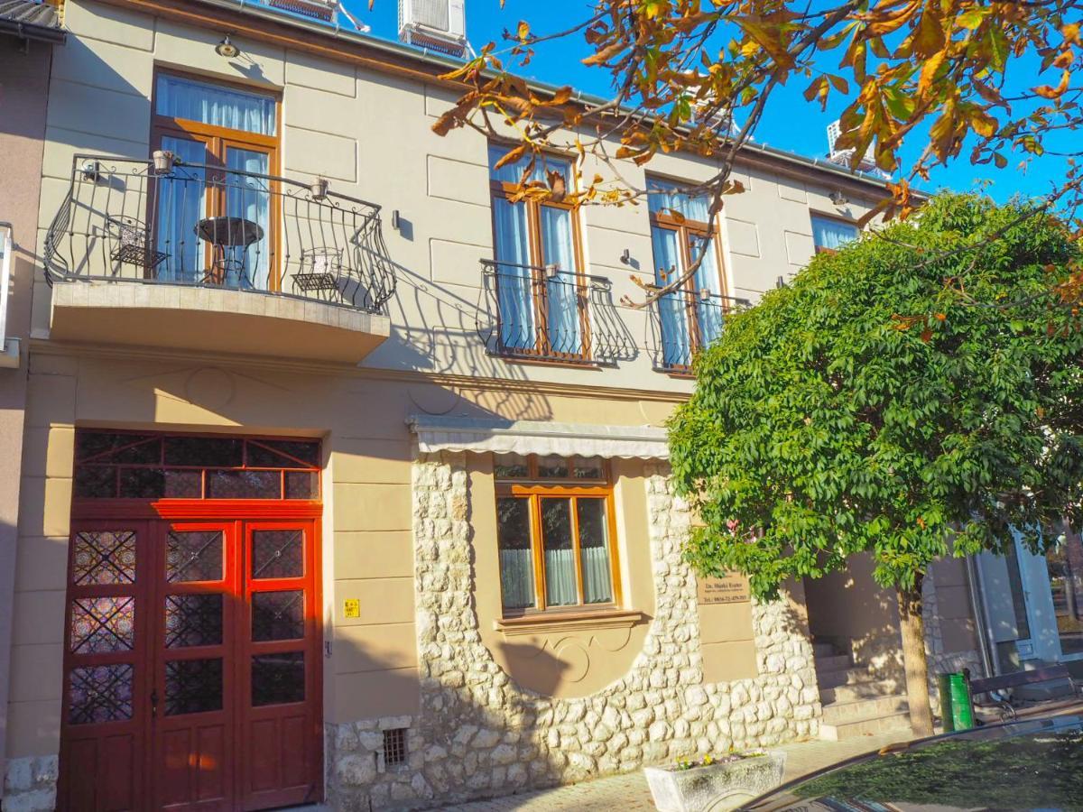 Apartmanhaz